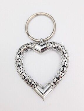Large Silver-Tone Mettalic Mesh Heart-Shaped Keyring Keychain